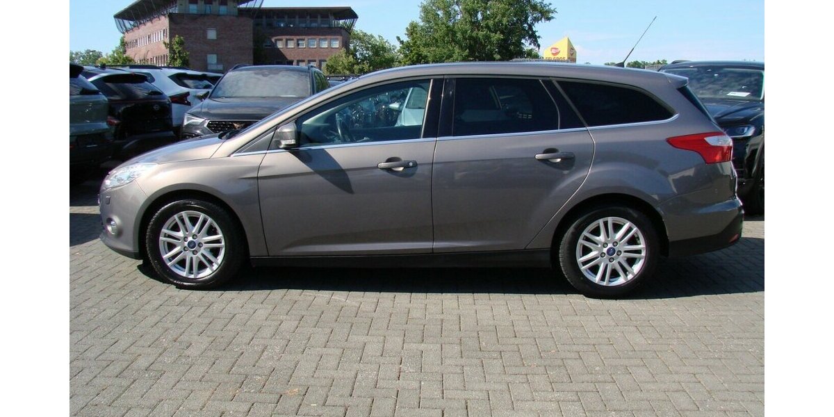 Ford Focus Turnier 1.0L EcoBoost Titanium Bi-Xenon Lede 140.121 km 3.980 &euro; Falkensee 14612