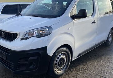 Peugeot Expert 244.327 km 12.990 &euro; Berlin 12347