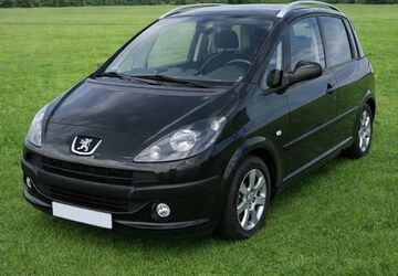 Peugeot 1007 134.000 km 4.290 &euro; Berlin 14167