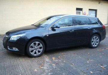 Opel Insignia 65.300 km 10.999 &euro; Berlin 13435