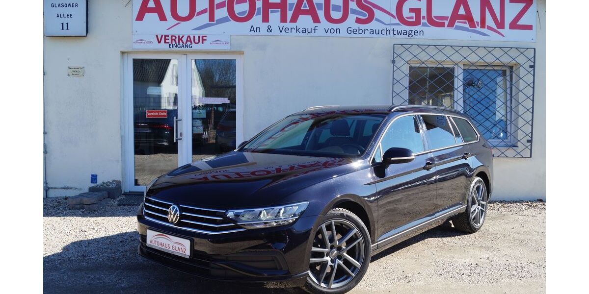 VW Passat 100.000 km 18.499 &euro; Schönefeld 12529