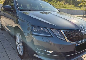 Skoda Octavia 92.723 km 15.900 &euro; Berlin 12309