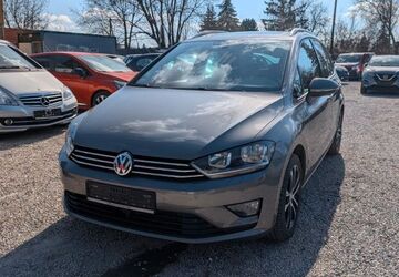 VW Golf 103.000 km 11.990 &euro; Berlin 13158