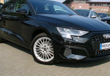 Audi A3 Sportback 40TDI quattro ACC LED Navi 48.263 km 28.980 &euro; Falkensee 14612