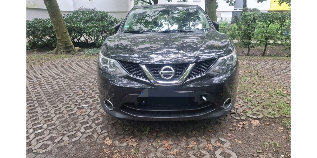 Nissan Qashqai 97.000 km 9.000 &euro; Berlin 10178