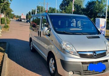Opel Vivaro 203.000 km 10.500 &euro; Potsdam 14480
