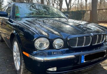 Jaguar XJ 96.000 km 16.800 &euro; Berlin 10717