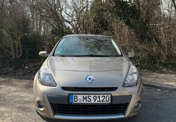 Renault Clio 45.610 km 6.000 &euro; Berlin 12105