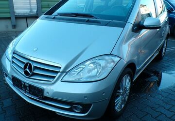 Mercedes-Benz A 180 29.000 km 9.990 &euro; Berlin 12347