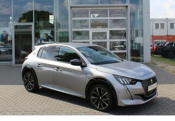 Peugeot 208 29.678 km 19.999 &euro; Potsdam 14482