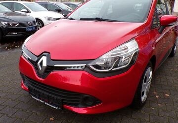 Renault Clio 95.000 km 8.590 &euro; Berlin 12347