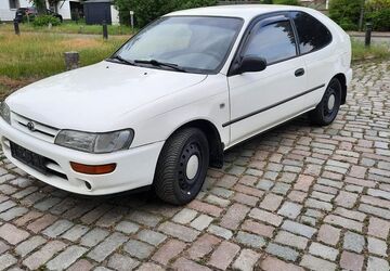 Toyota Corolla 300.323 km 8.000 &euro; Königs Wusterhausen 15537