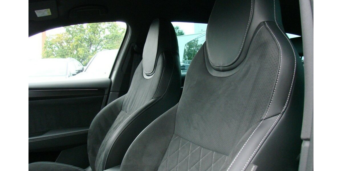 Skoda Superb 2.0TDI Sportline ACC Columbus Kamera AHK 34.483 km 35.980 &euro; Falkensee 14612