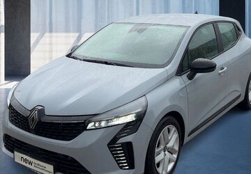 Renault Clio 27.343 km 16.390 &euro; Berlin 13055