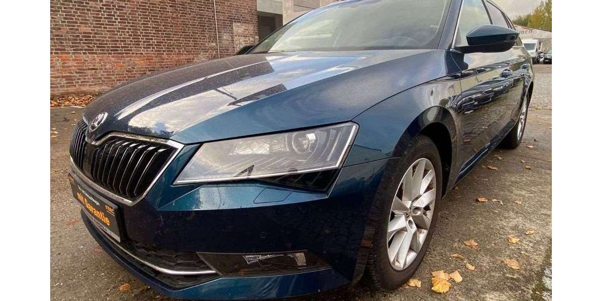 Skoda Superb 80.000 km 16.990 &euro; Berlin 10365