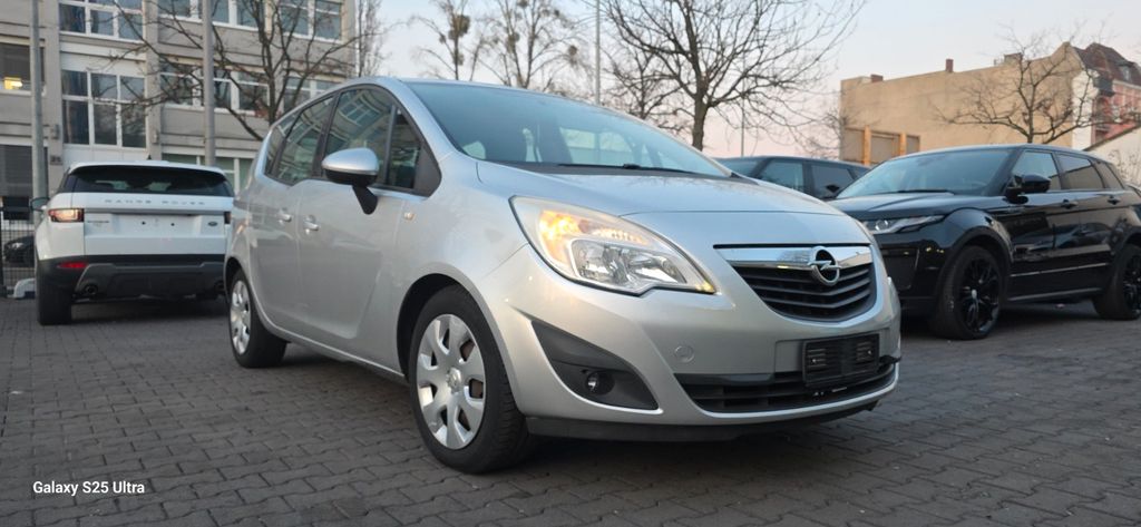 Opel Meriva 129.554 km 1.699 &euro; Berlin 13581