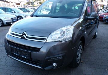 Citroen Berlingo 95.000 km 10.990 &euro; Berlin 12347