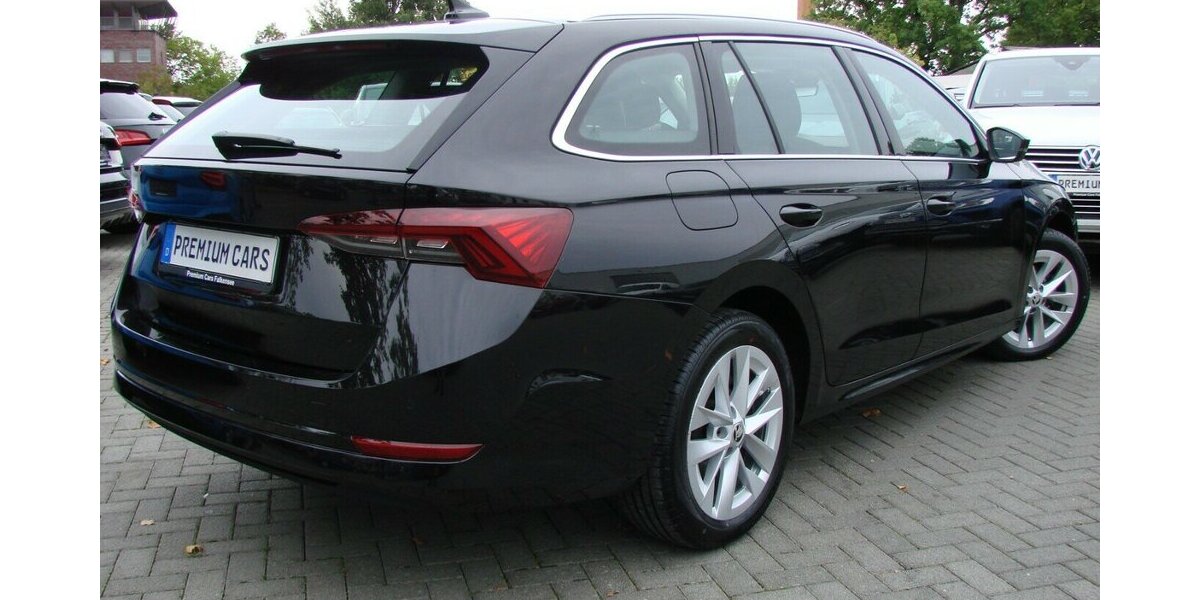 Skoda Octavia 2.0TDI First Edition, LED, ACC, Memory 48.521 km 22.480 &euro; Falkensee 14612