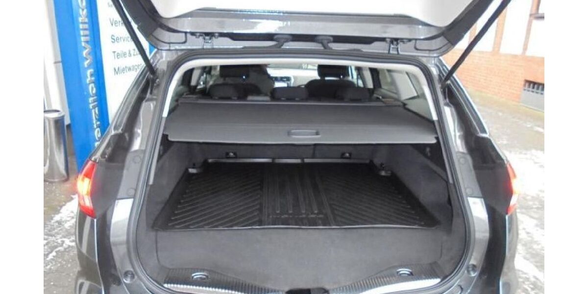 Ford Mondeo 81.325 km 18.190 &euro; Berlin 12623