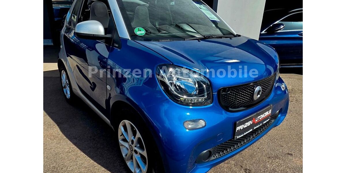 Smart ForTwo 63.700 km 12.500 &euro; Berlin 10827
