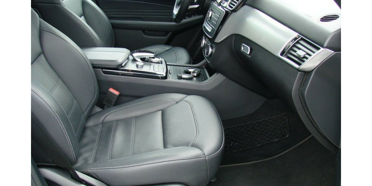 Mercedes-Benz GLE 350 AMG 4Matic Distronic+ Pano SHZ AHK 360º H& 125.123 km 34.980 &euro; Falkensee 14612