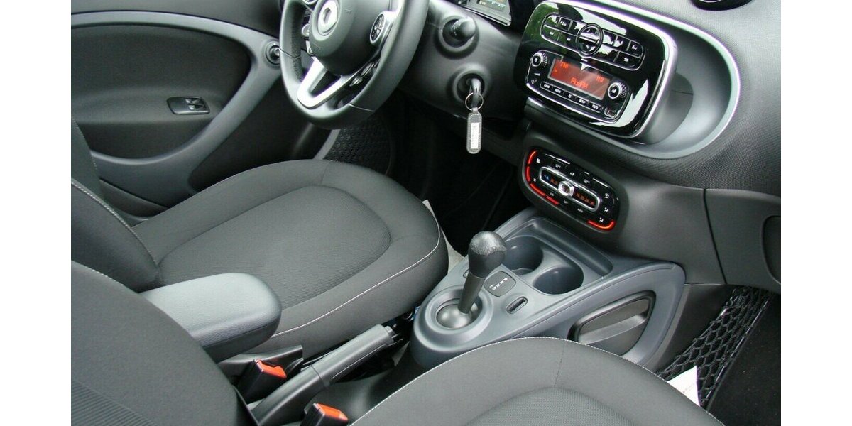 Smart ForFour Passion Pano Tempomat SHZ LED 35.997 km 11.980 &euro; Falkensee 14612