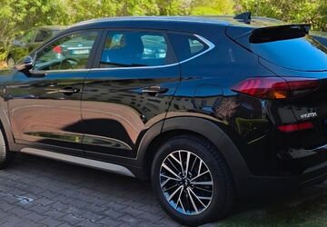 Hyundai TUCSON 48.500 km 21.000 &euro; Berlin 12169