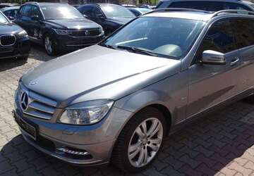 Mercedes-Benz C 200 179.000 km 5.900 &euro; Berlin 12359