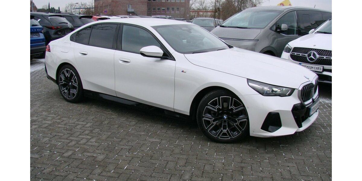 BMW 520d M Sport Pro Xdrive ACC 360º H&K ACC HUD 24.408 km 56.980 &euro; Falkensee 14612