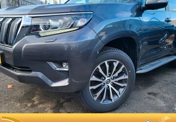 Toyota Land Cruiser 4 km 82.923 &euro; Berlin 10785