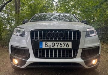 Audi Q7 247.350 km 17.500 &euro; Berlin 13088