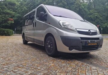 Opel Vivaro 180.000 km 8.900 &euro; Berlin 13409