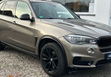 BMW X5 121.510 km 31.500 &euro; Falkensee bei Berlin-Spandau 14612