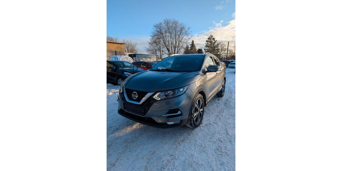 Nissan Qashqai 70.000 km 16.990 &euro; Berlin 13158