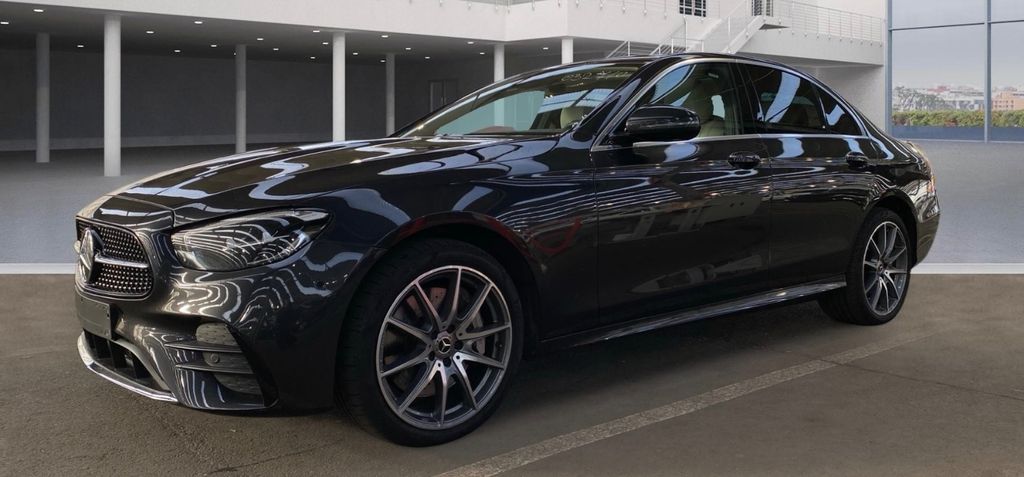 Mercedes-Benz E 300 178.900 km 29.600 &euro; Berlin 12043