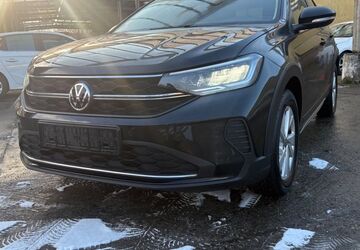VW Taigo 11.000 km 19.490 &euro; Berlin 12099