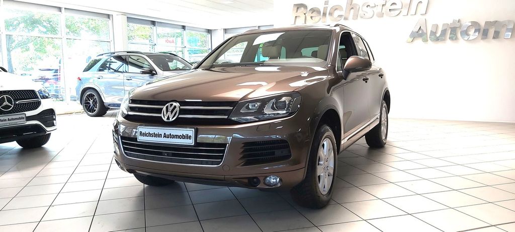 VW Touareg 229.980 km 16.890 &euro; Berlin 13359