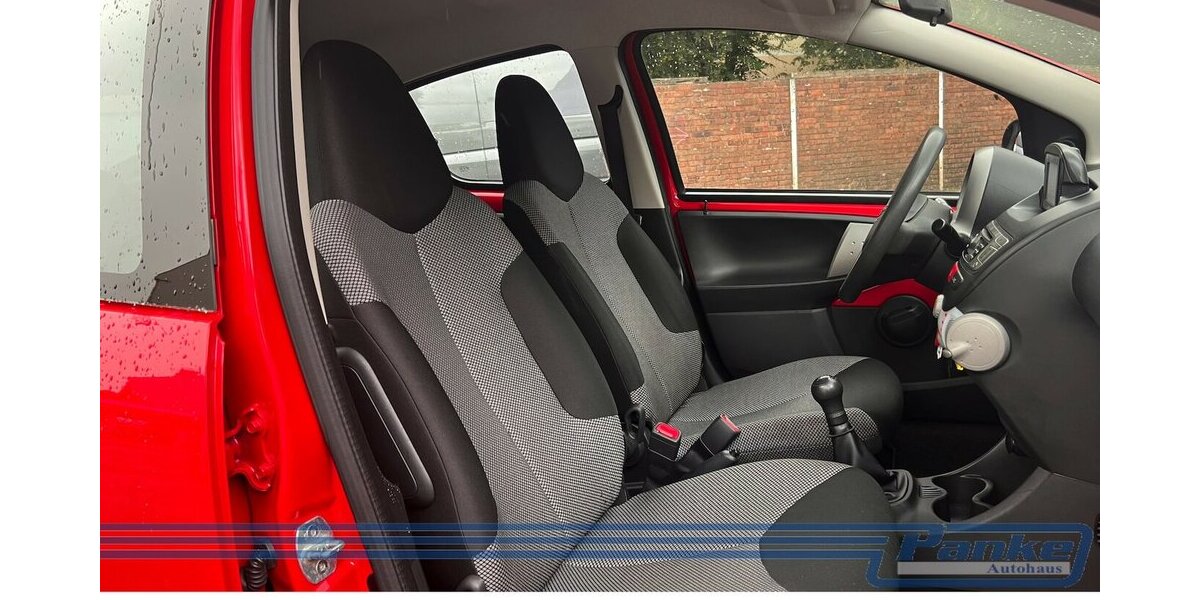 Toyota Aygo Cool Go 5trg*NAV*BT*Klima*LED*USB*Allwetter 119.619 km 5.590 &euro; Berlin 13187