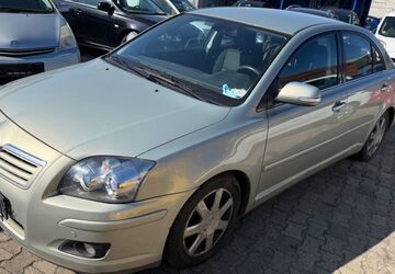 Toyota Avensis 139.000 km 2.990 &euro; Berlin 13587