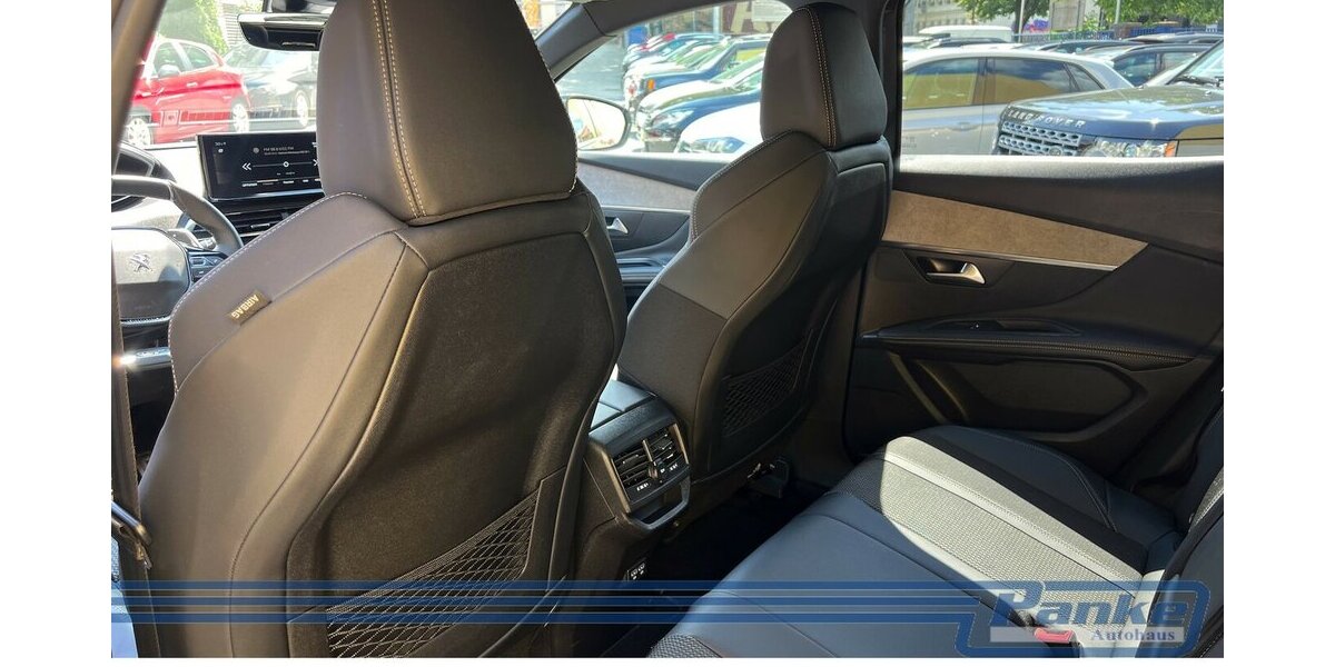 Peugeot 3008 GT 130 S&S EAT8*Massage*360°*Full-LED*NAV* 34.693 km 25.990 &euro; Berlin 13187