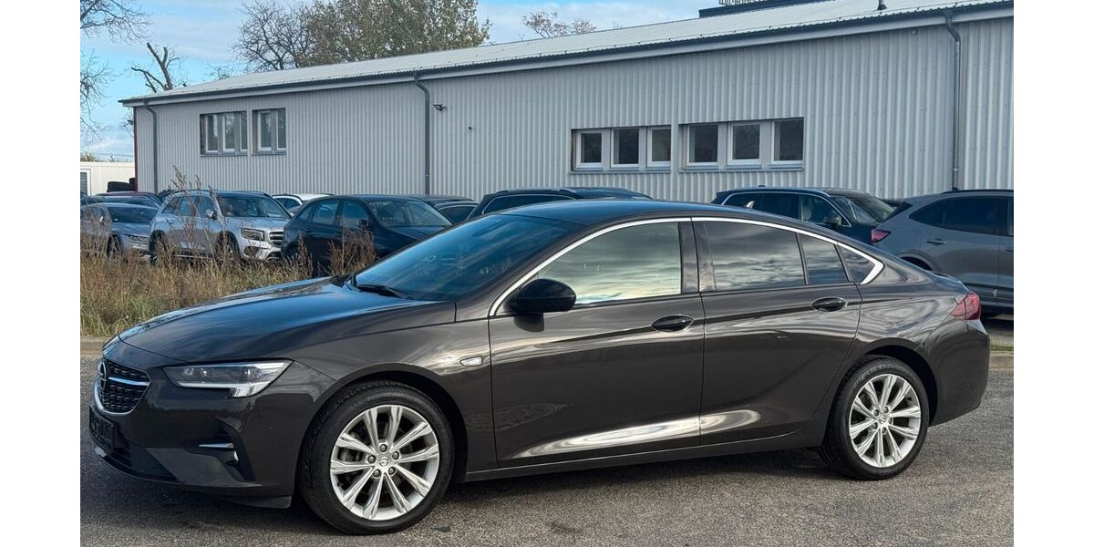 Opel Insignia 92.000 km 16.600 &euro; Blankenfelde-Mahlow 15827