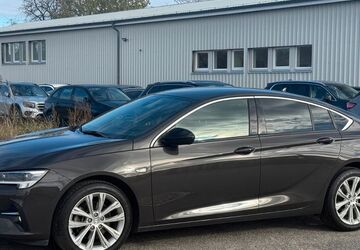Opel Insignia 92.000 km 16.900 &euro; Blankenfelde-Mahlow 15827