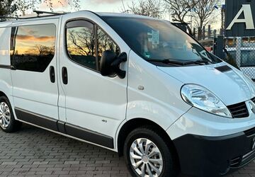 Renault Trafic 98.236 km 12.990 &euro; BERLIN 13127
