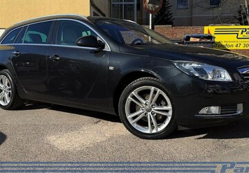 Opel Insignia Cosmo*SHZ*Navi*Tempo*E-Koffer*Lederweiß 169.708 km 5.980 &euro; Berlin 13187