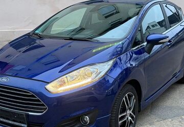 Ford Fiesta 99.000 km 9.200 &euro; Berlin 13359