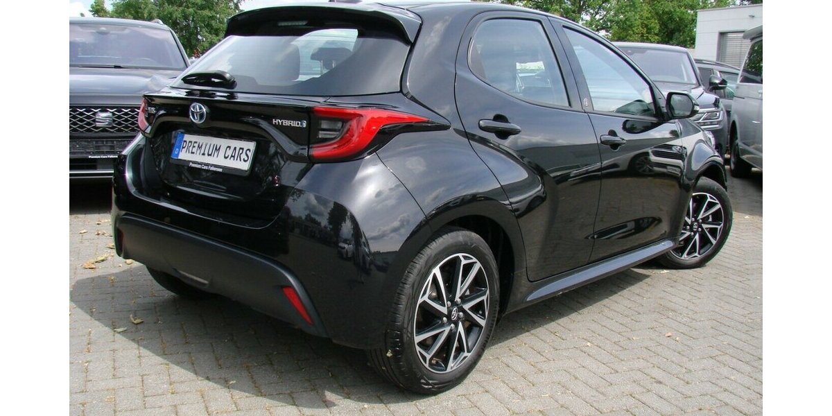 Toyota Yaris 1.5 Hybrid Team Deutschland LED ACC Kamera 19.989 km 19.980 &euro; Falkensee 14612
