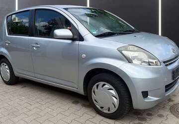 Daihatsu Sirion 145.201 km 2.699 &euro; Berlin 12277