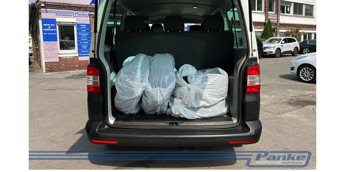 VW T5 Transporter Kombi 1. Hand 8 sitzer 169.000 km 13.990 &euro; Berlin 13187