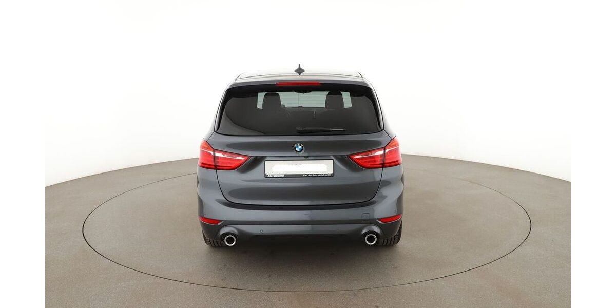 BMW 220 Gran Tourer 86.000 km 22.000 &euro; Berlin 10179