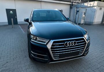 Audi Q7 152.000 km 29.500 &euro; Berlin 13355